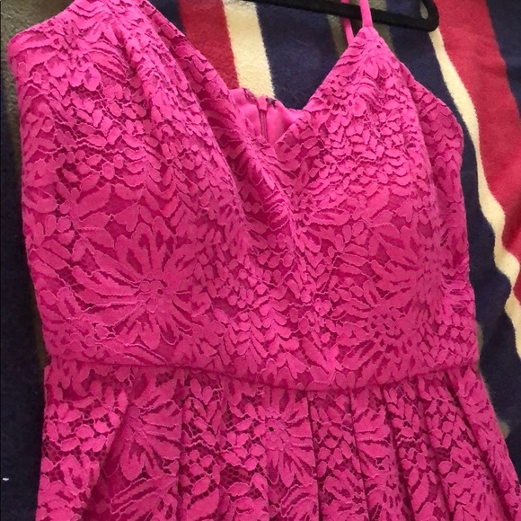 Pretty pink dress never worn! - Picture 3 of 4